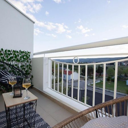 Apartment Cejf מוסטר מראה חיצוני תמונה
