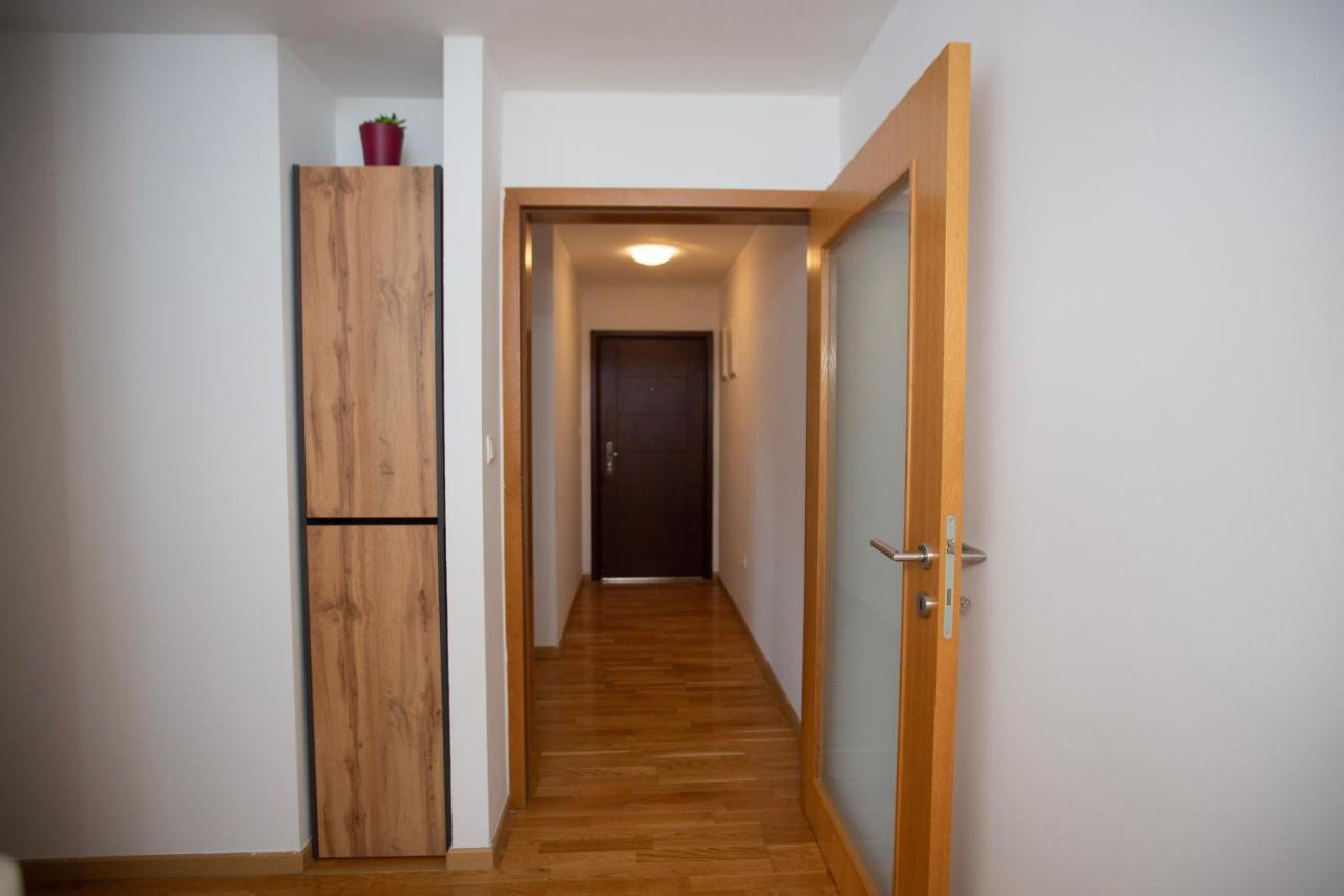 Apartment Cejf מוסטר מראה חיצוני תמונה