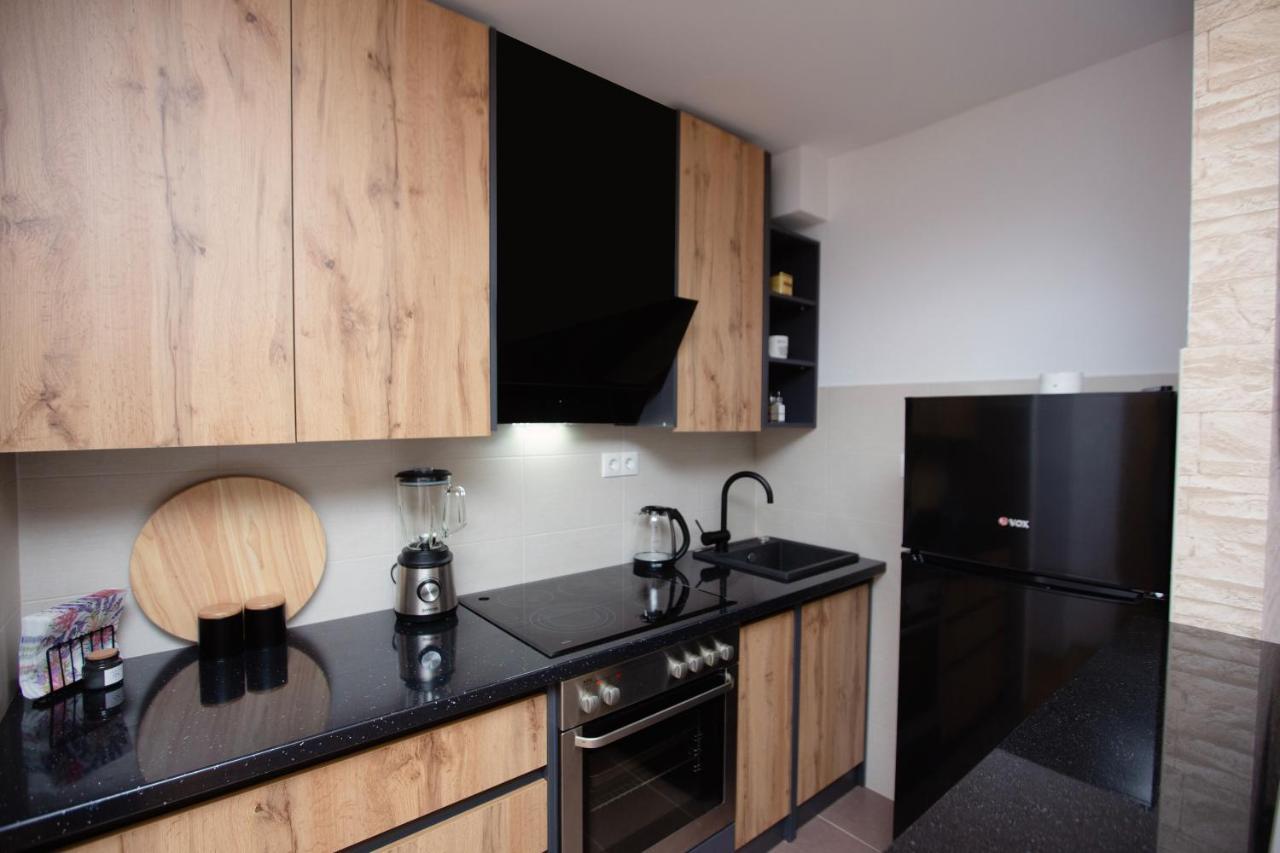 Apartment Cejf מוסטר מראה חיצוני תמונה